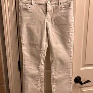 Loft Jeans Women’s White Denim Modern Kick Crop Size 27p or 4 petite.